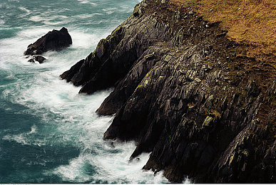 2023黄色软件大全,科技驾驭，安全同行：揭秘智能汽车“隐秘隐患”，守护您的驾驶未来-1