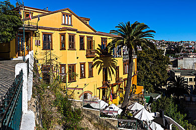 下载3.0.3每天无限免费大全华为|华为车机系统升级神器:免费无限,智能语音导航,畅享便捷驾驶新体验-1