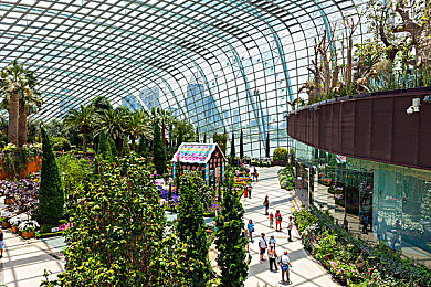 一个母亲7中字头强华驿｜“强华驿汽车新宠崛起：7位数以下价格，家庭用车性价比之王，安全可靠，服务周到”-3