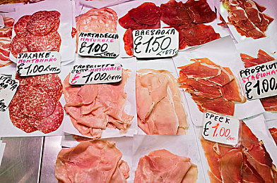 成全动漫高清免费资源｜视觉盛宴，车影动漫，一触即发-1