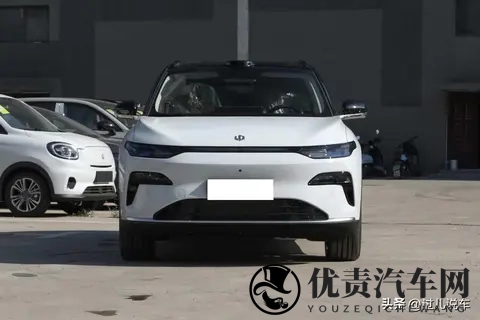 28万车主背书,1498万起售,零跑C11值得选吗?-2