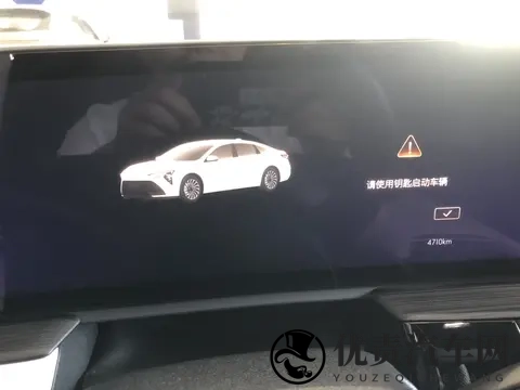 别克君越准新一手车,5千公里表显,1428万抄底价?-3