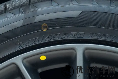 预算14万买SUV，全家人都满意，零跑C10能交一份满意的答卷吗？-1