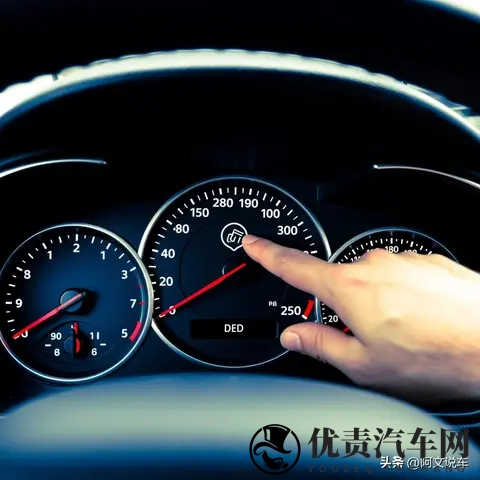 救命还省钱！这8个汽车隐藏功能，90%的车主开到报废都不知道！-1