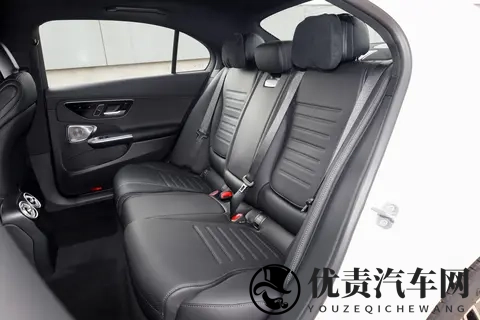 终于换20T发动机了，新款奔驰C级售3383万元，老车主怎么看？-1