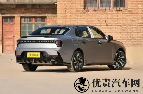 当272匹马力与Flyme Auto智能座舱相遇，第三代领克03带来了什么？-1