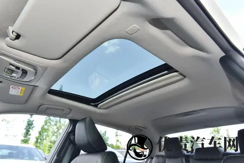 卡罗拉智能电混双擎购车手册，哪款更适合你？-1