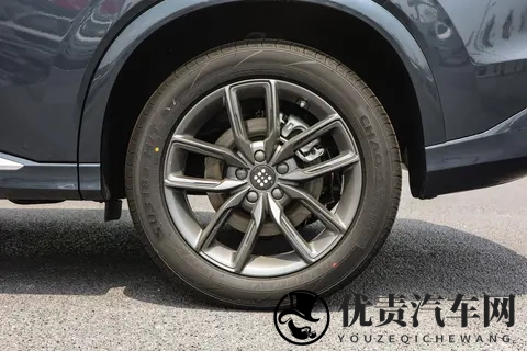 预算12万买插混SUV，第三代蓝电E5 PLUS如何满足多场景需求？-3