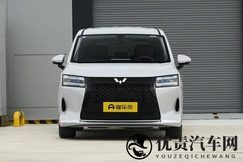 星光 730 PHEV 试驾评测:10 万级电滑门 + 真 7 座,家庭出行实用之选?-1