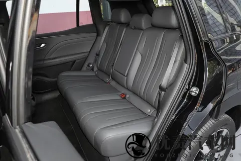 12万级SUV,家用优选!技术普惠,埃安i60增程版深度体验-3