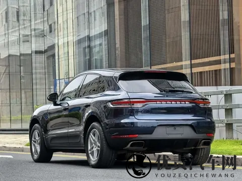 9系旗舰 6系爆品 都在广州车展智己展台-1