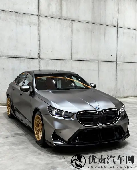 新一代宝马M5值得买吗？先搞懂4个问题，再决定是不是你的菜-3