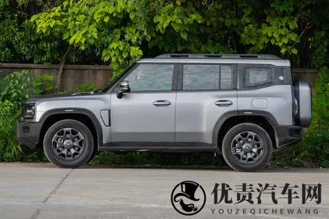 捷途旅行者C-DM：方盒子造型，插混四驱，会带来怎样的惊喜？-3