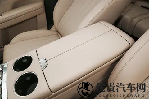 15万级插混大七座SUV,山海L7PLUS适合家庭出行-1