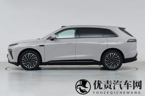 2025 款星纪元 ET:解决全家出行痛点,中大型 SUV 里的「全能选手」-2