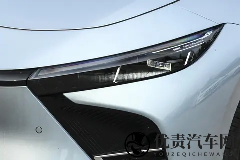 星纪元ES，标配电动四驱，续航超1500km，10000元购置补贴-3