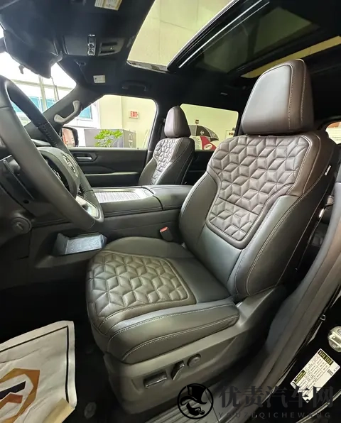 沙漠之王日产途乐:强悍四驱征服荒野，真实油耗惊人？-3