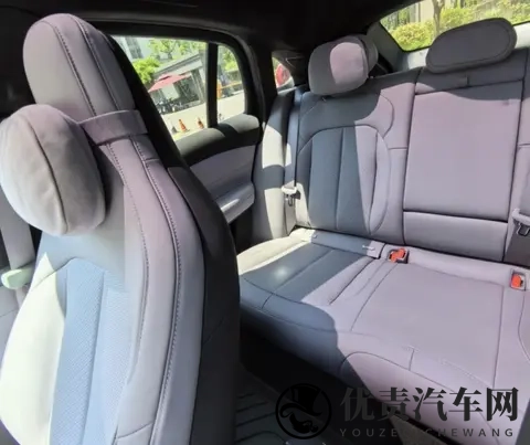 放弃宝马X4选了蔚来EC6，回头再看，这个选择太……-1