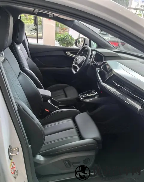奥迪Q4 e-tron终端价下探，22万级豪华纯电SUV-2