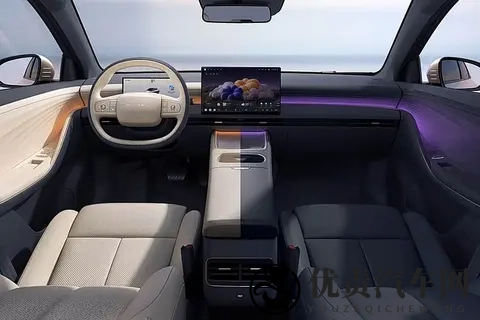 东风日产N6开启预售，预售价为1099万元起，搭载15升插混动力-1