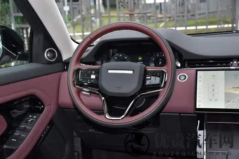 路虎揽胜极光L深度体验:除了经典设计,它还剩哪些硬实力?-1