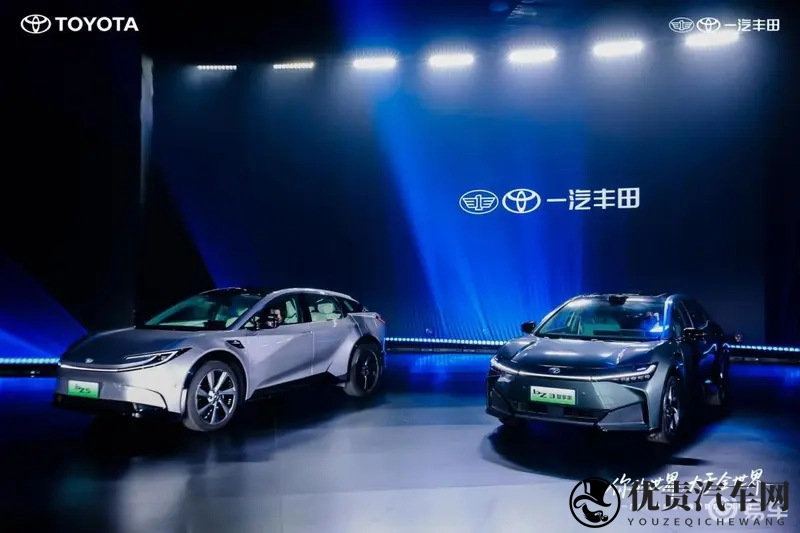 全新荣放开启一汽丰田智能时代30-1