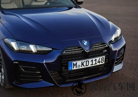 宝马4系：双门、四门、敞篷，谁才是你的菜？-3