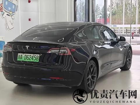 15万多拿下特斯拉Model3,体验33秒加速!-1