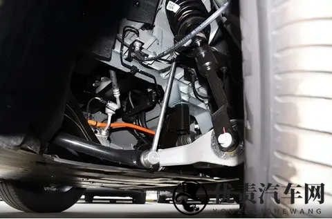 平衡智能与实用，1958万起售，小鹏G7值得选？-3