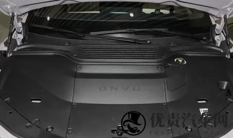 乐道L60 2025款740km长续航版,外观大气,内饰豪华-2