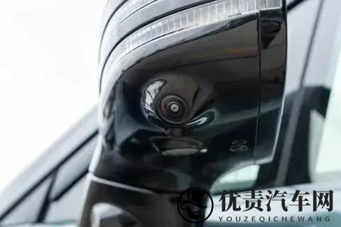 腾势N8L DM：52米车长+3米轴距，全家出游不用愁！-3