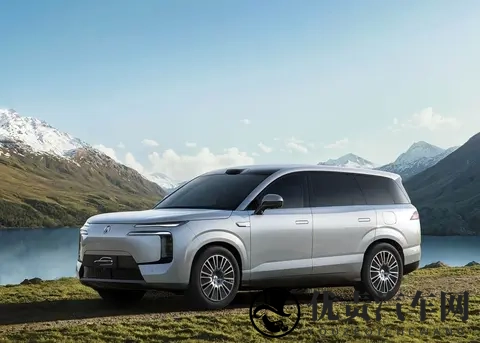 还能更便宜？比亚迪明年将有3个大动作，友商或遭“饱和攻击”-2