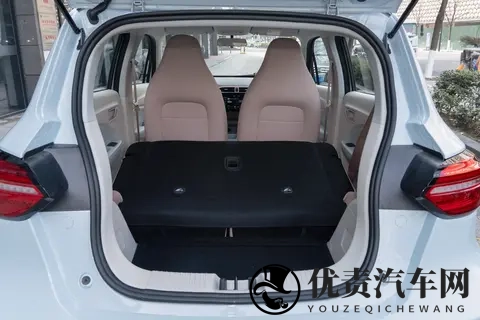 4 万拿下全球化小车！零跑 T03权益拉满，通勤代步闭眼冲-3