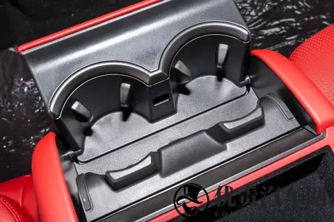 阿维塔12 2026款 Max后驱增程版实车体验:四激光+5201kWh大电池-1