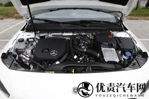2025 款奔驰 A 级选买手册:244 万差价,该省还是该花?-3