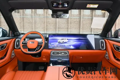 20万级SUV新标杆!四驱VS两驱,空间大动力强,选谁合适?-2