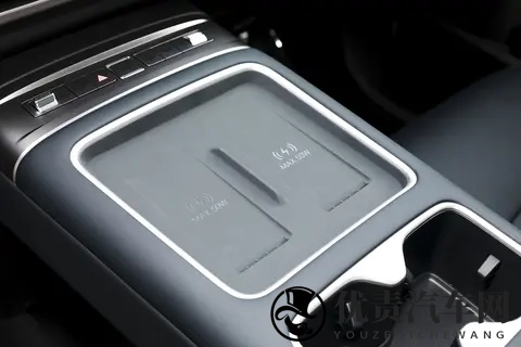 深度体验方程豹钛7:1898万的中大型SUV,家用到底如何?-2