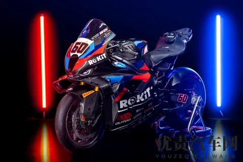 “人有我也有”,张雪要搞公升级四缸跑车了!你喜欢直四还是V4?-1