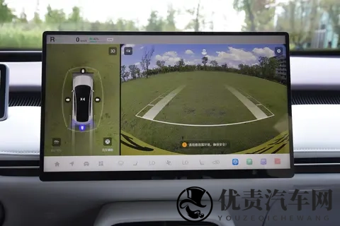 1199 万起,800V+激光雷达+全铝悬架,这款新车真香-3