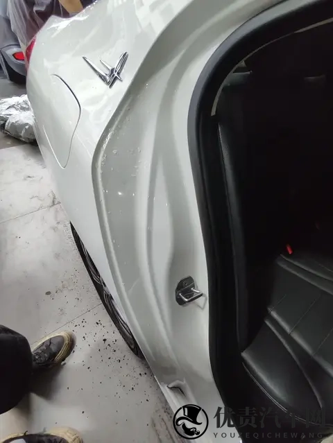 广州车展，纵横G700环塔版焕新价3349万起售-1