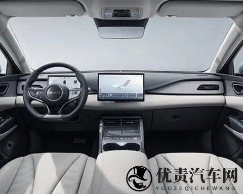 售968万元起_纯电续航128公里_怀挡 比亚迪海豹06DM-i超享版上市-2