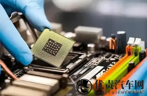 记者质问荷兰首相:你认为荷兰这做法蠢不蠢?他的回应绝了-1