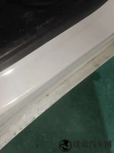 12万多拿下宝马X3，圆你蓝天白云梦，家用代步好选择-2