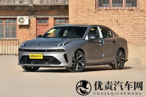 体验第三代领克03!15万级家轿它凭啥成为大伙儿心头好?-2