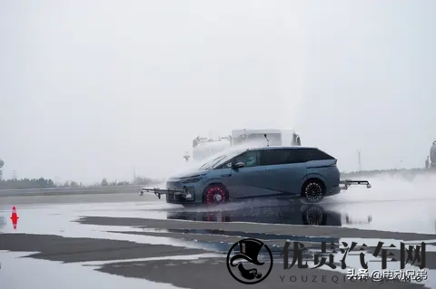 小鹏X9超级增程这次做的极端场景稳行挑战意义不小-2