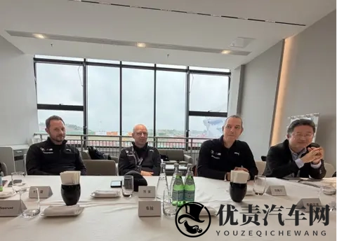 对话 BMW M 总裁：电动化时代，M 车型的初心从未改变！-2