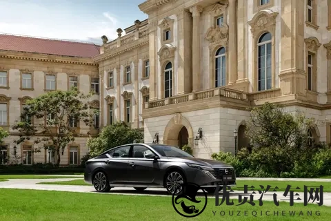 内外设计调整_搭载鸿蒙座舱 新款日产天籁预计11月21日正式上市-2