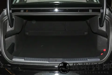 林肯 Z 燃油版：三个场景告诉你 “该选哪款”-2