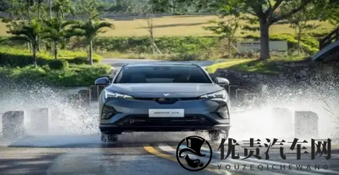 野奢座驾，适配户外露营全场景-3