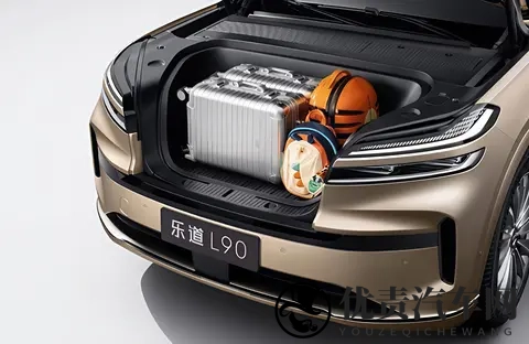 乐道L90：纯电+换电+超大前备舱，挑战家庭SUV格局？-1